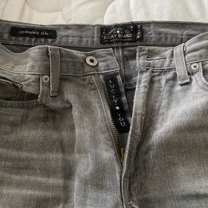 Lucky Brand gray jeans. 32x32. 121 Heritage Slim. Zipper fly
